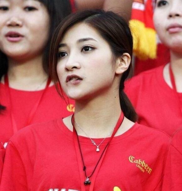 三级全黄的裸体